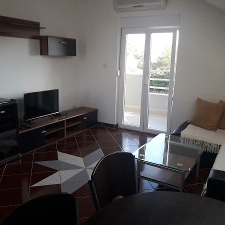 Apartmani Kuzmic Vrsi Exterior foto