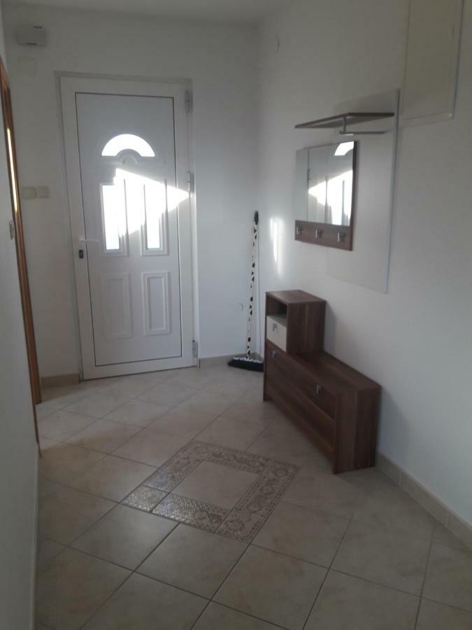 Apartmani Kuzmic Vrsi Exterior foto