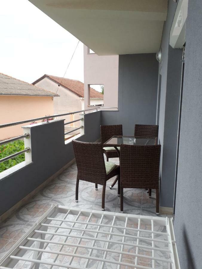Apartmani Kuzmic Vrsi Exterior foto